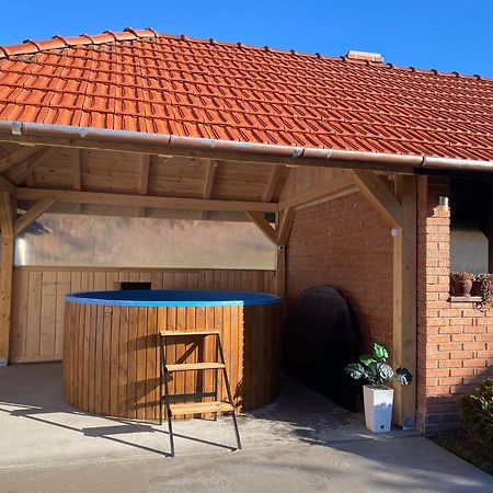 Hotel Casa Antonia Chiscau Zewnętrze zdjęcie