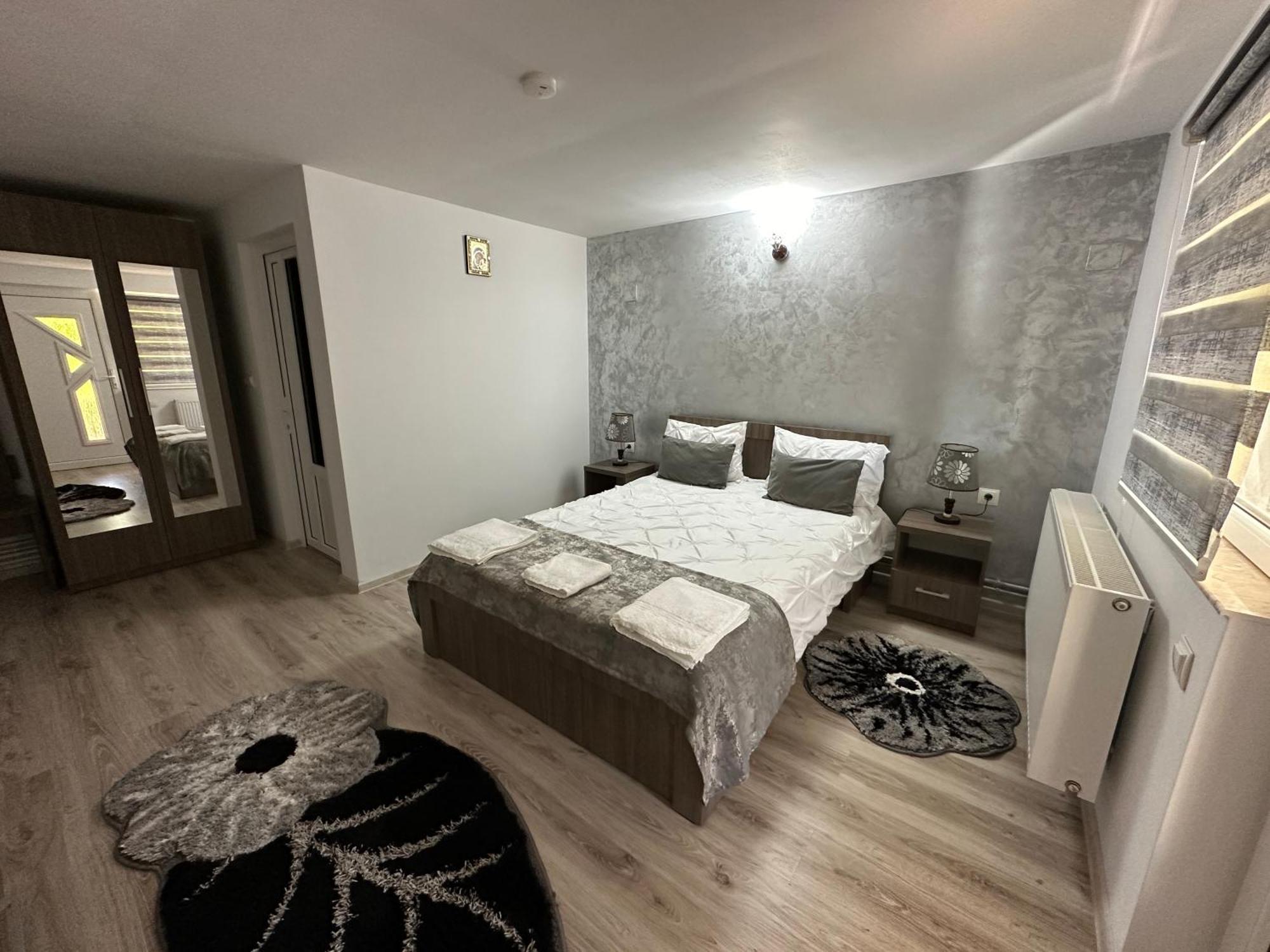 Hotel Casa Antonia Chiscau Zewnętrze zdjęcie
