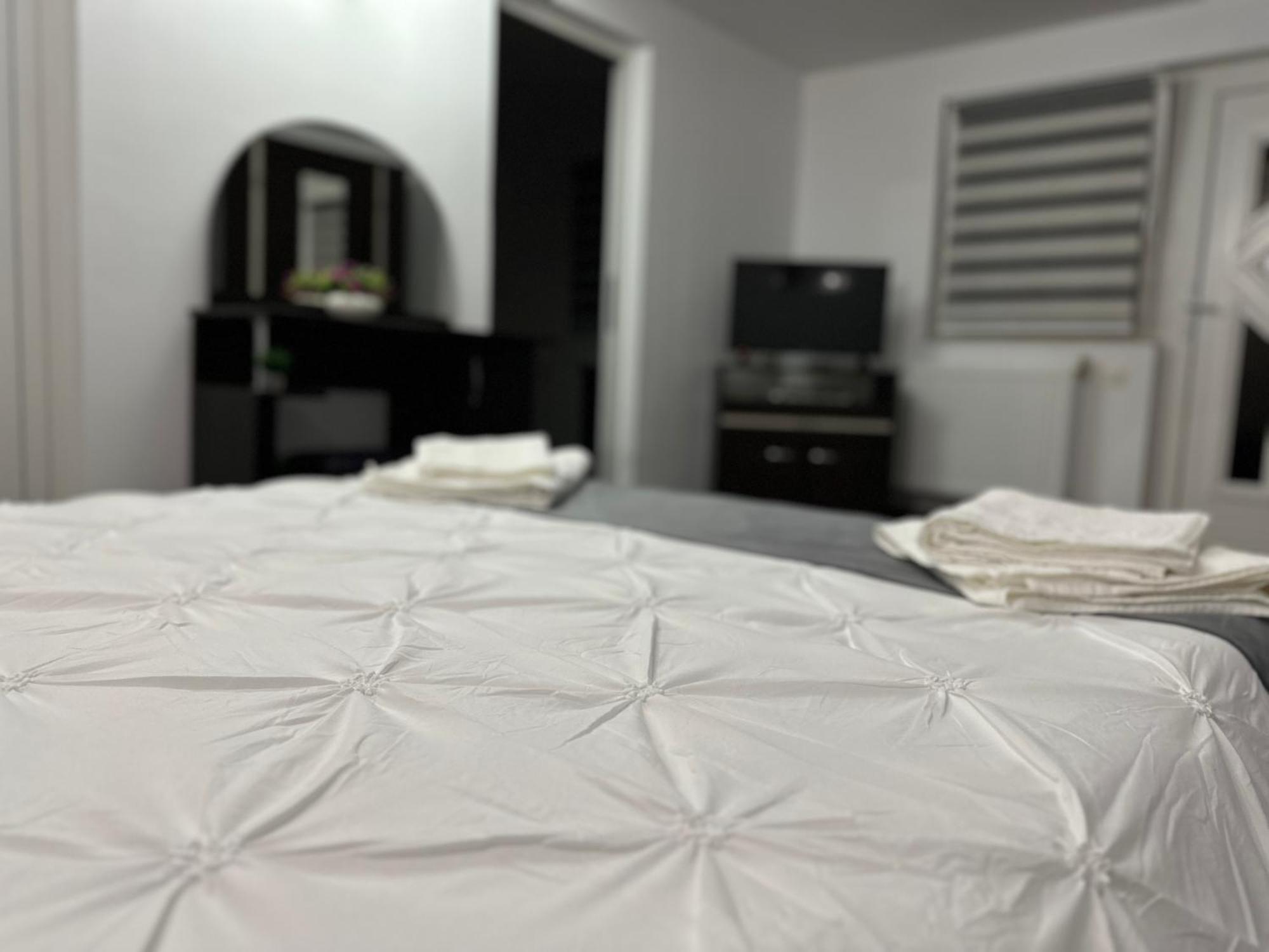 Hotel Casa Antonia Chiscau Zewnętrze zdjęcie