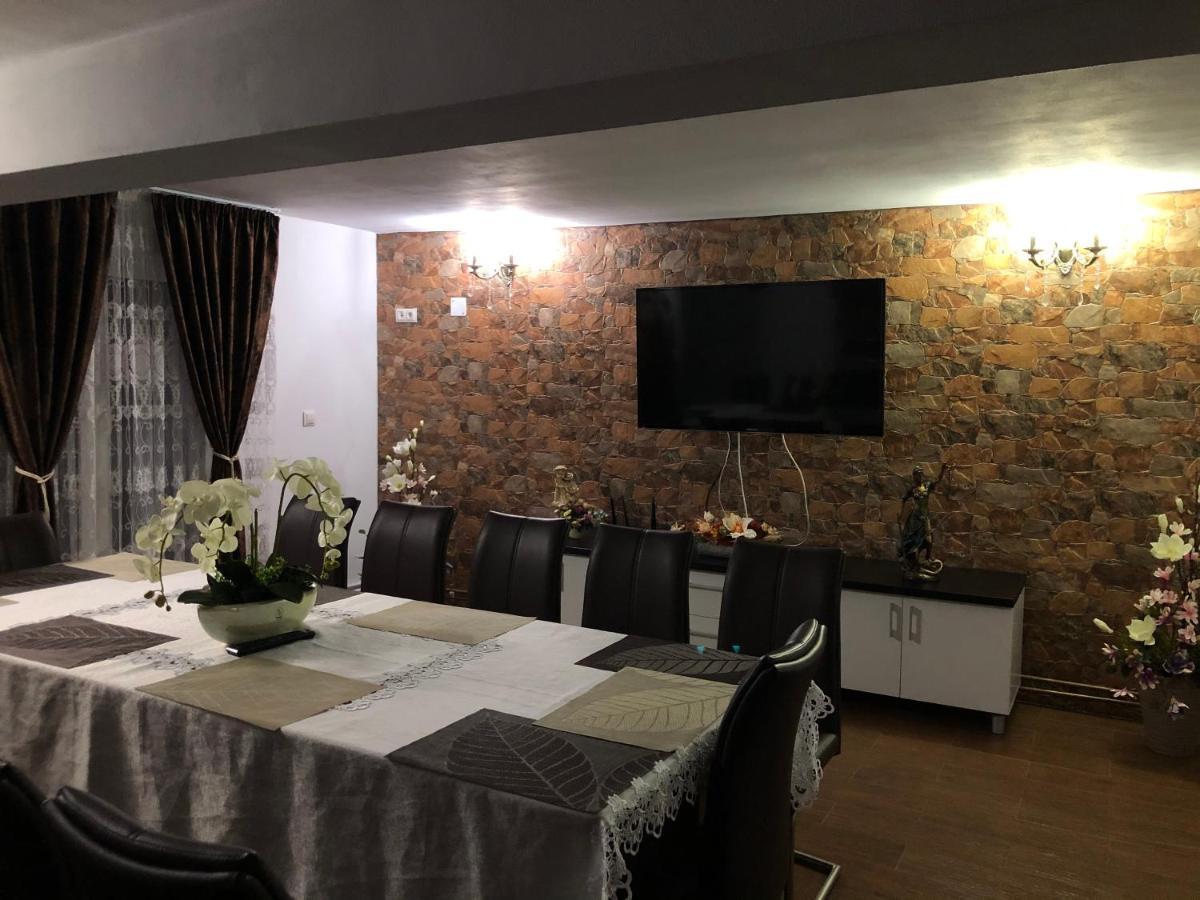 Hotel Casa Antonia Chiscau Zewnętrze zdjęcie